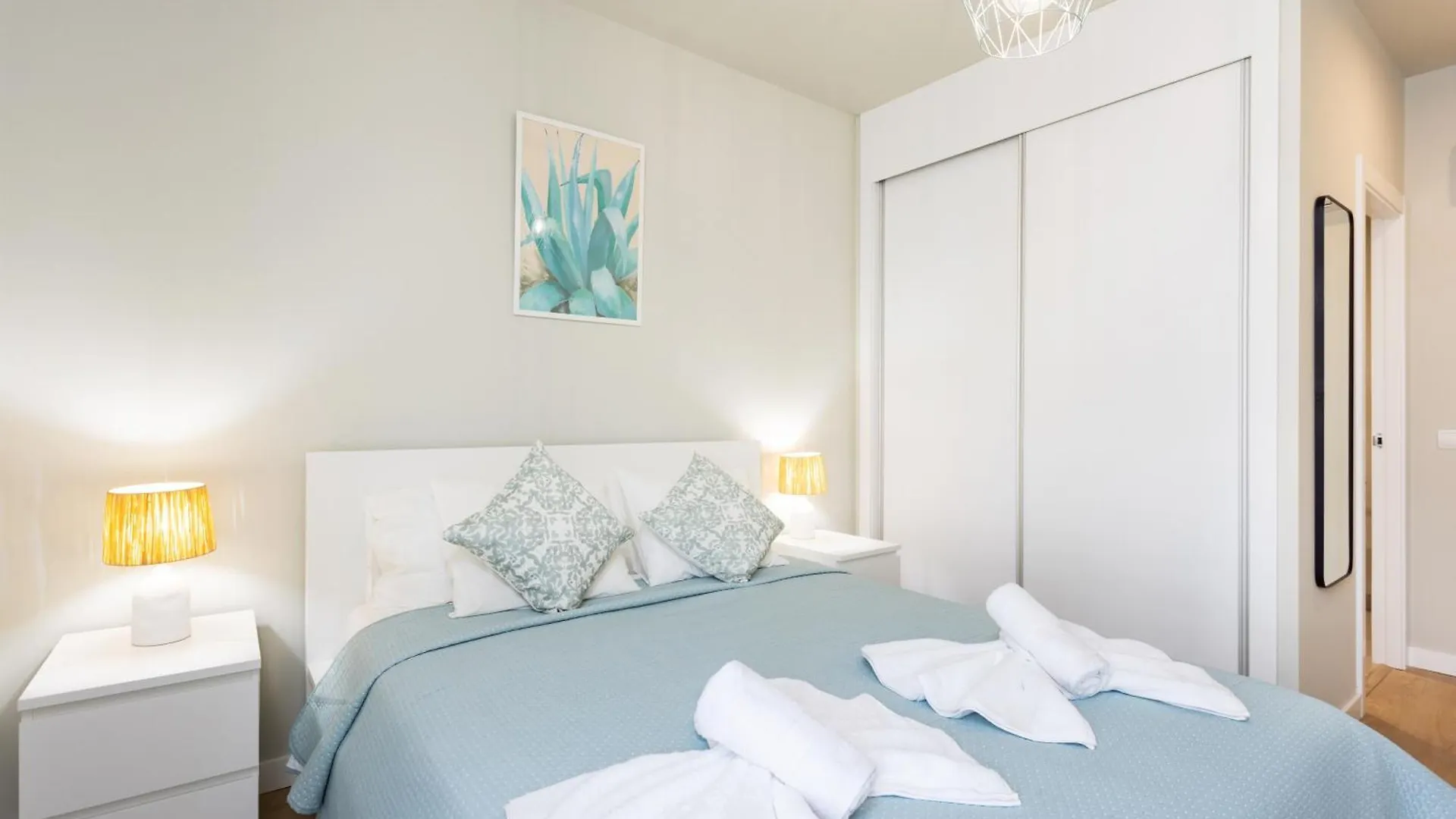 Home2Book Cozy & Modern Apt, Pool & Terrace Abades  Διαμέρισμα